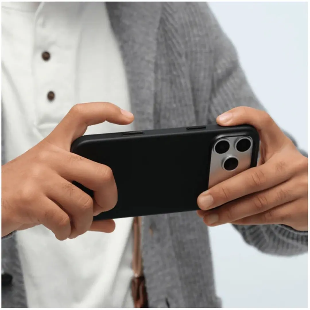 MOFT iPhone 17 Pro Max MagSafe Hoesje - Zwart