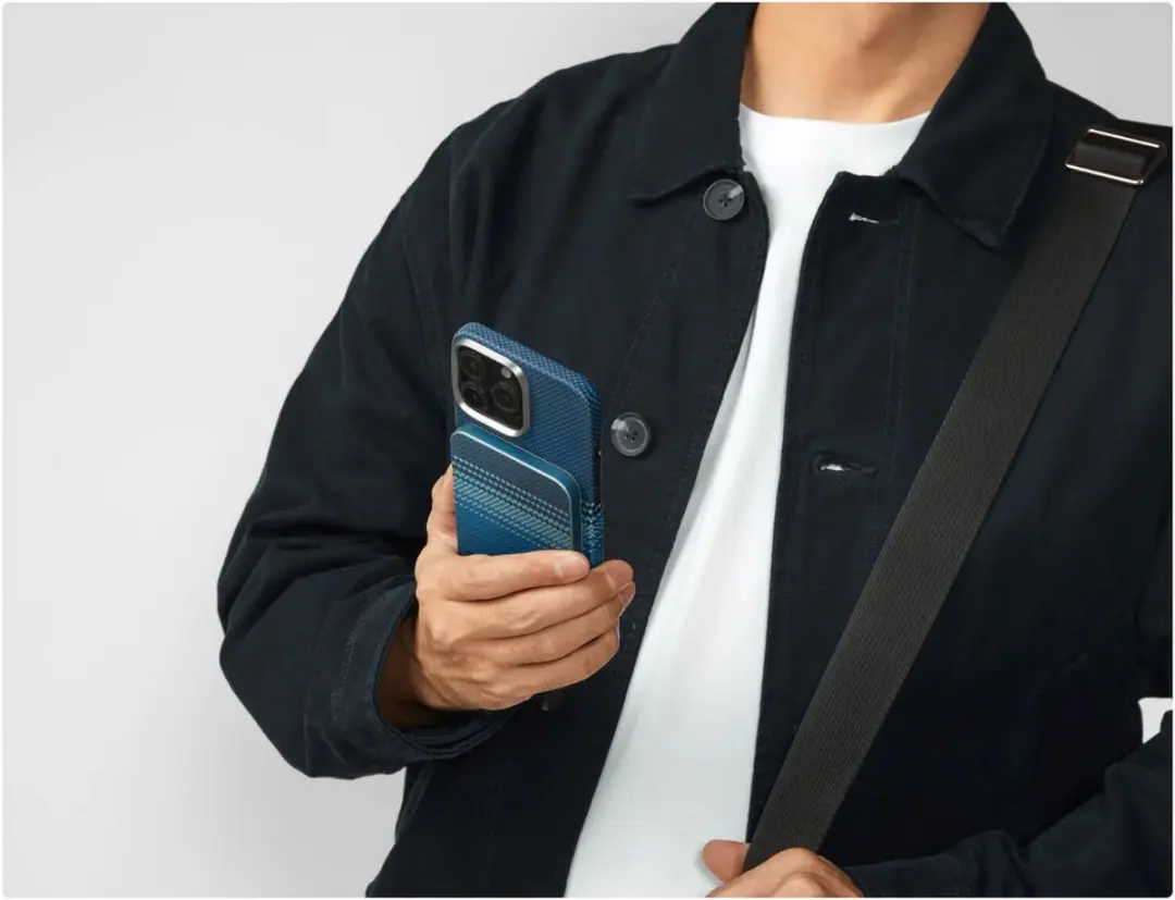 Pitaka Power Bank Qi2 10000mAh - 20W - Transparent