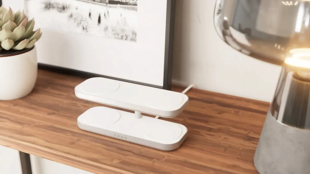 Zens Quattro Charger Pro 4x Qi2 15W MagSafe Lader - Wit - afbeelding 3 van 6