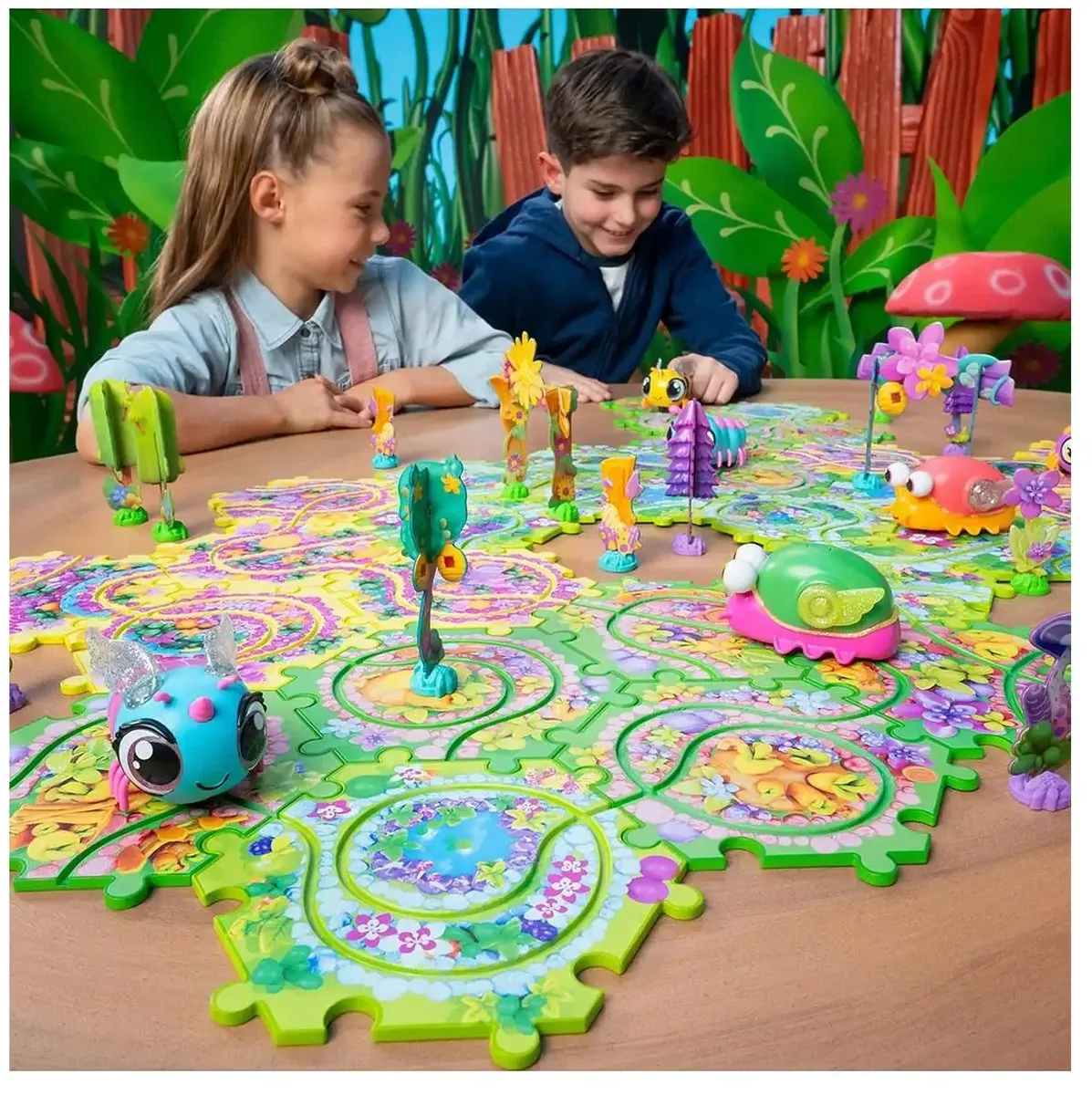Asmodee Jiggly Pets Bugs Robot Slak - Interactief Speelgoed - Oranje