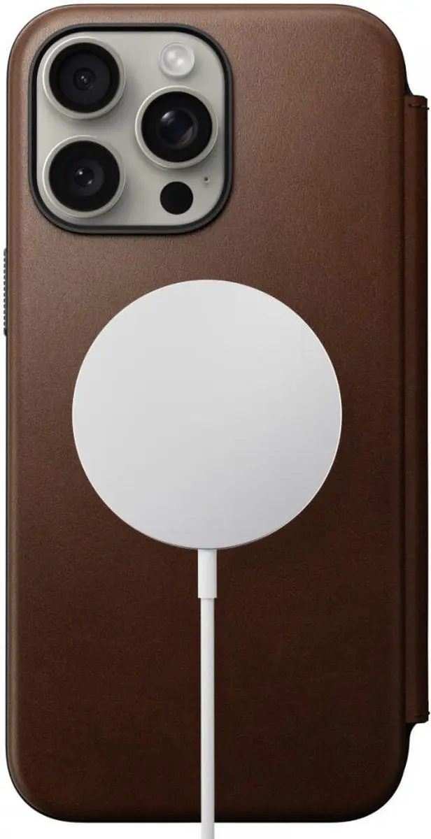 NOMAD Modern Leather Folio 114673114080 - iPhone 15 Pro Max Hoesje - 3 Pasjes - Bruin
