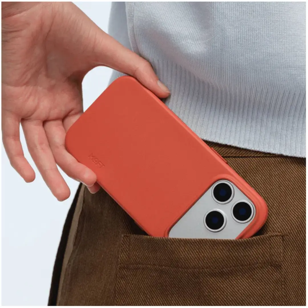 MOFT iPhone 17 Pro Max Hoesje - MagSafe Rood