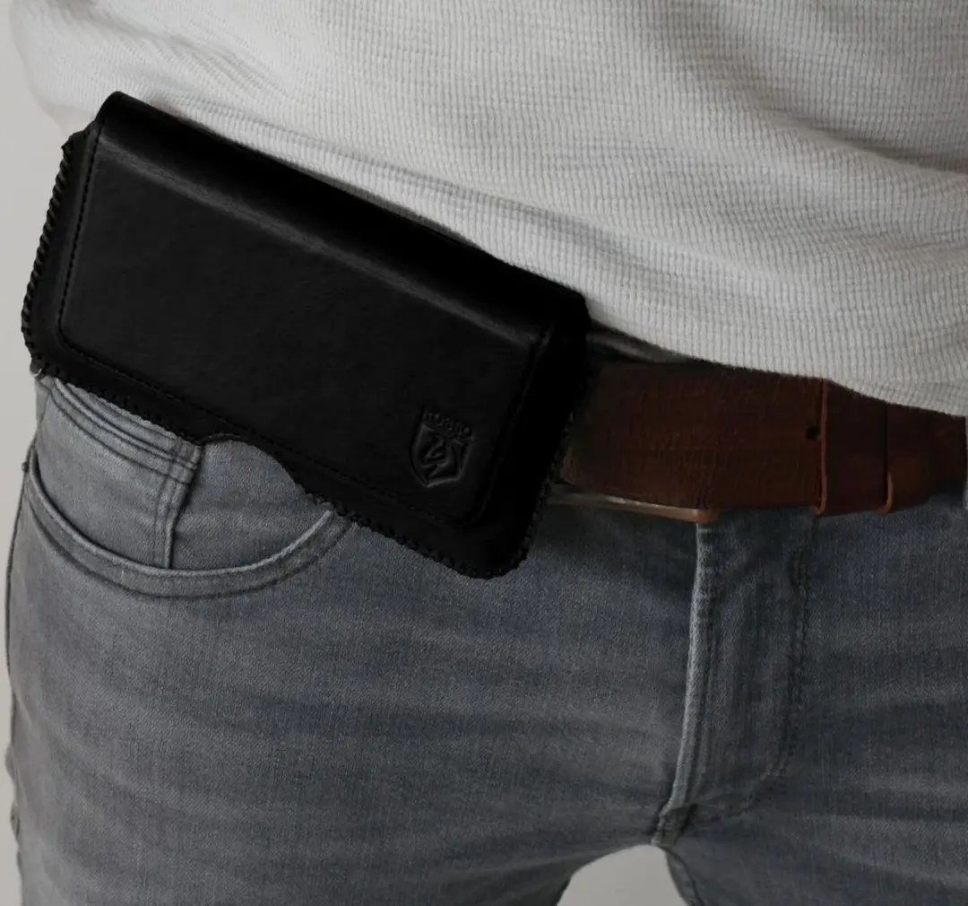 Rosso Deluxe Echt Leer Belt Case - MPN 200450 - Large - Zwart