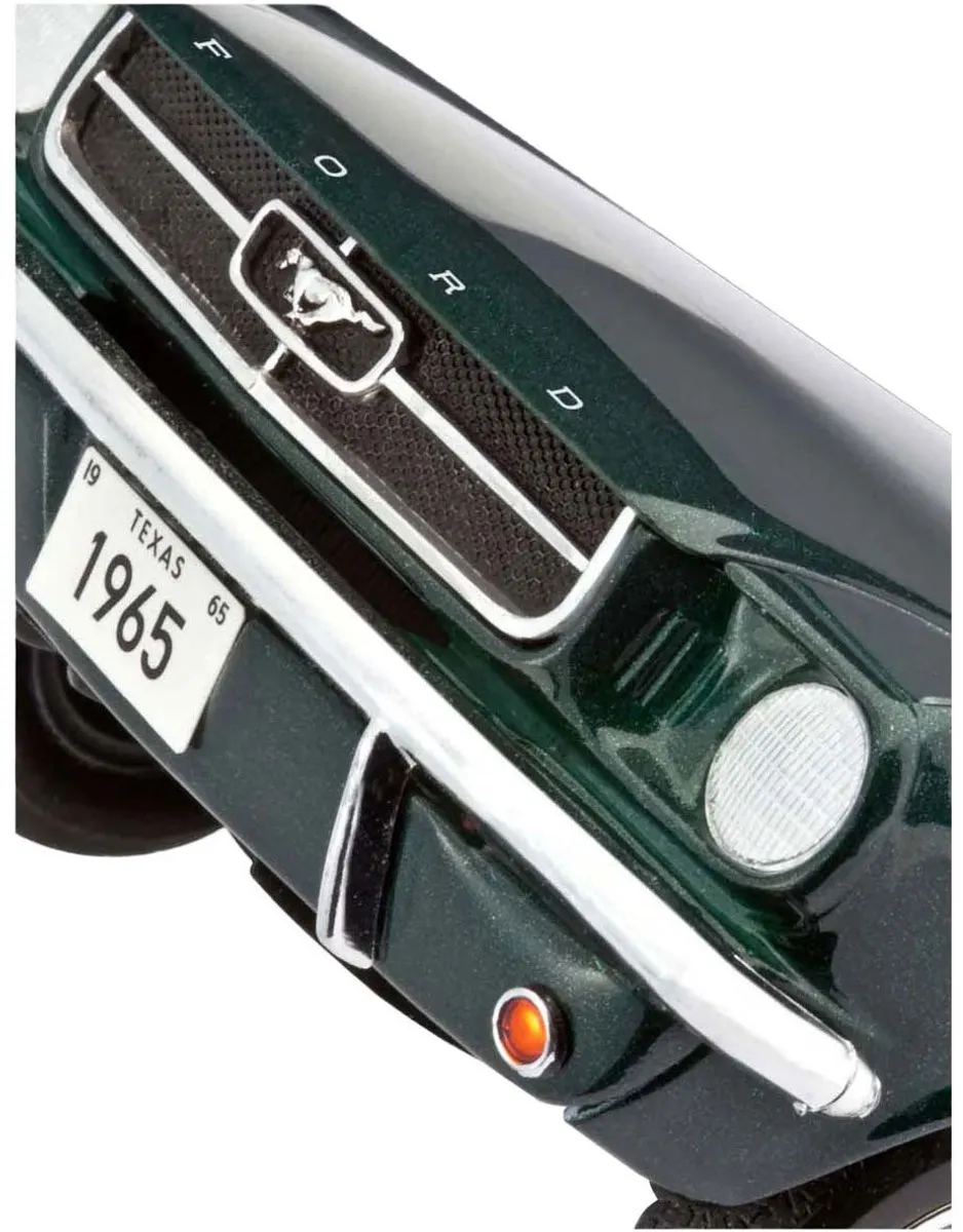 Revell 1965 Ford Mustang 2+2 Fastback Modelbouwpakket 1:24 - 82 Onderdelen - Multi