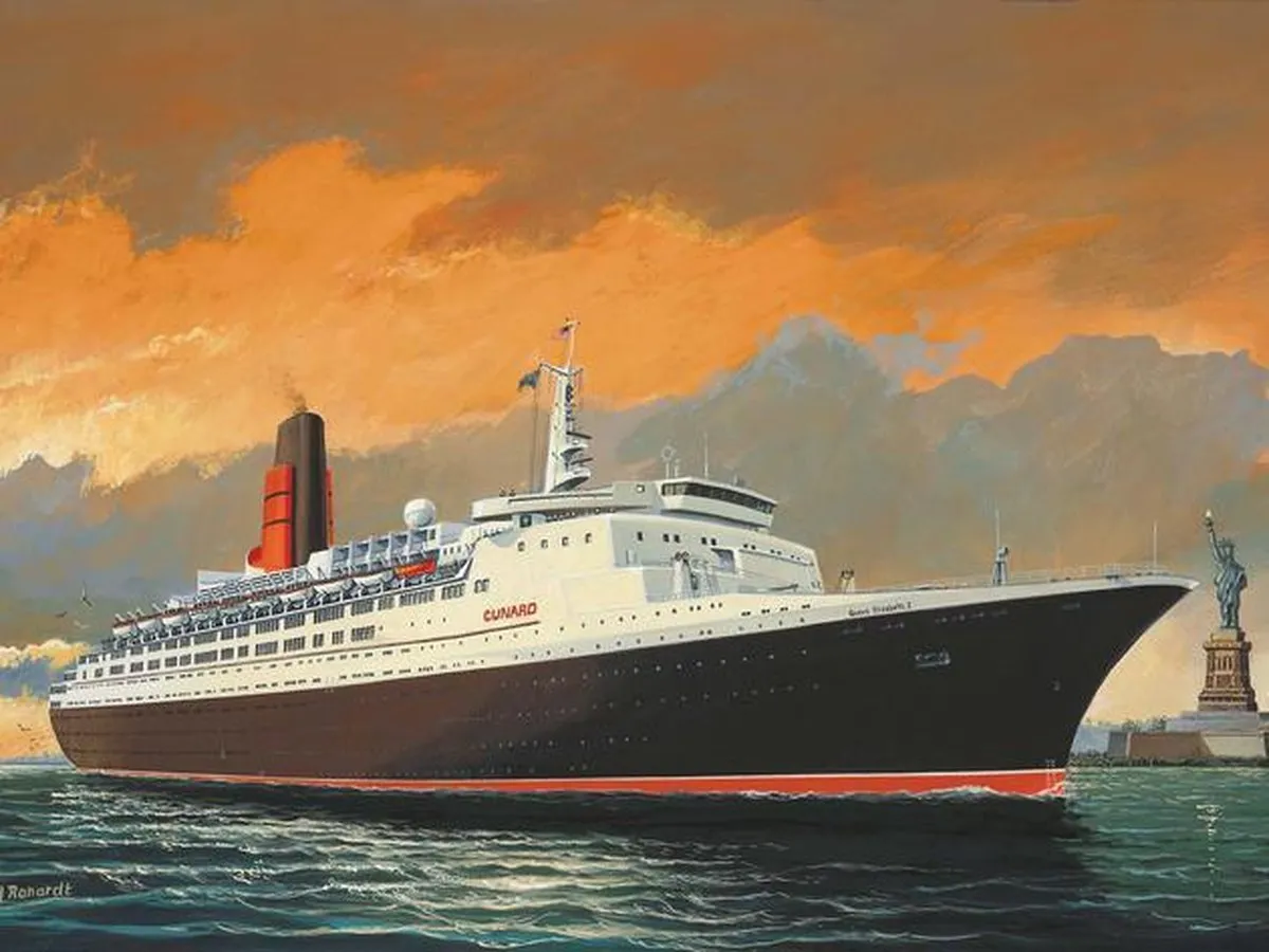 Revell RMS Queen Elizabeth 2 Modelbouwpakket 1:1200 - Multi