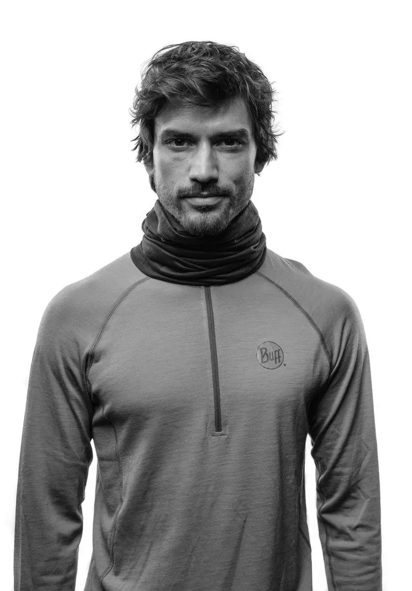 Buff Merino Lightweight Nekwarmer Solid Black - S/M - afbeelding 6 van 6