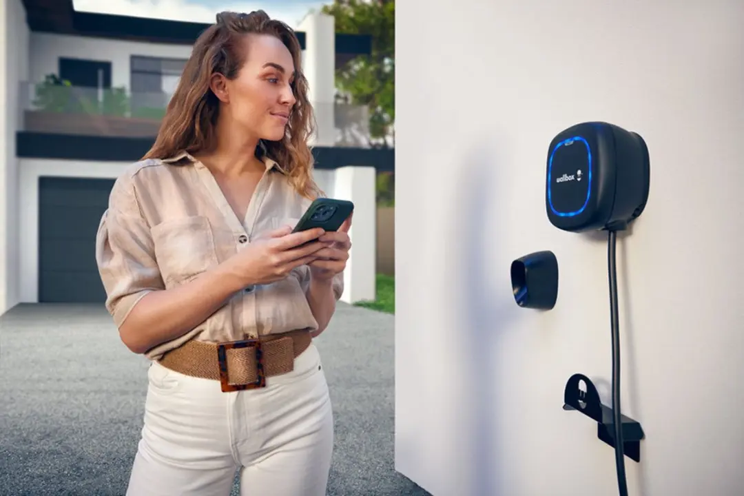 Wallbox Pulsar Pro 22kW Laadpaal - 7m Kabel - Zwart