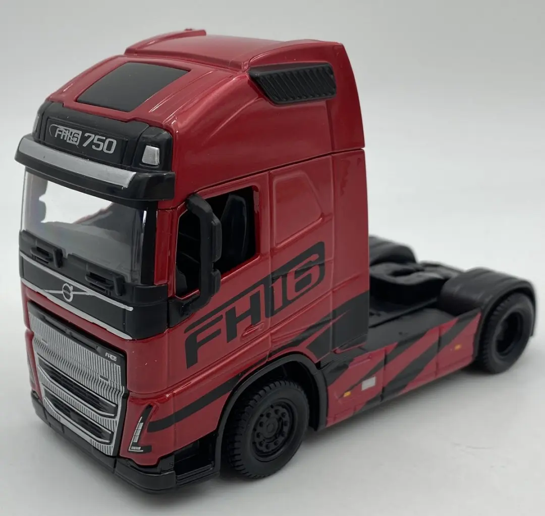 Bburago Volvo FH16 Globetrotter 750 XXL met EC220E 1:43 - Rood/Geel - afbeelding 5 van 6