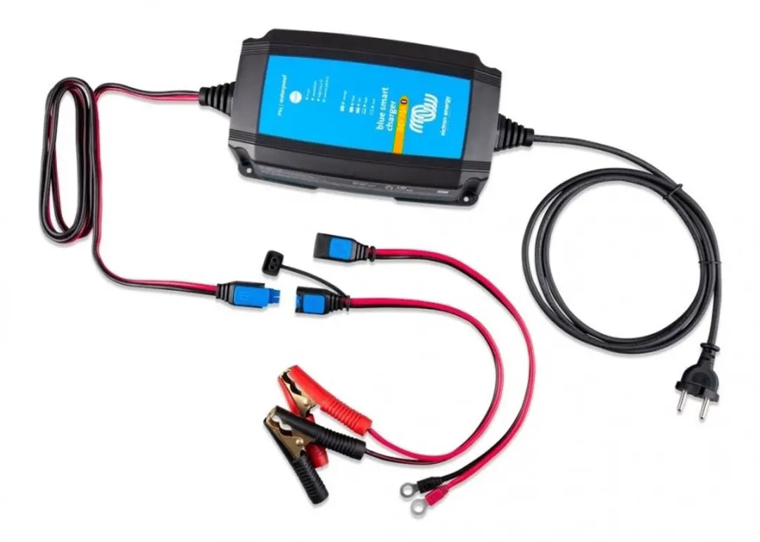 Victron Blue Smart IP65 24V/13A Laadapparaat - AGM/Gel