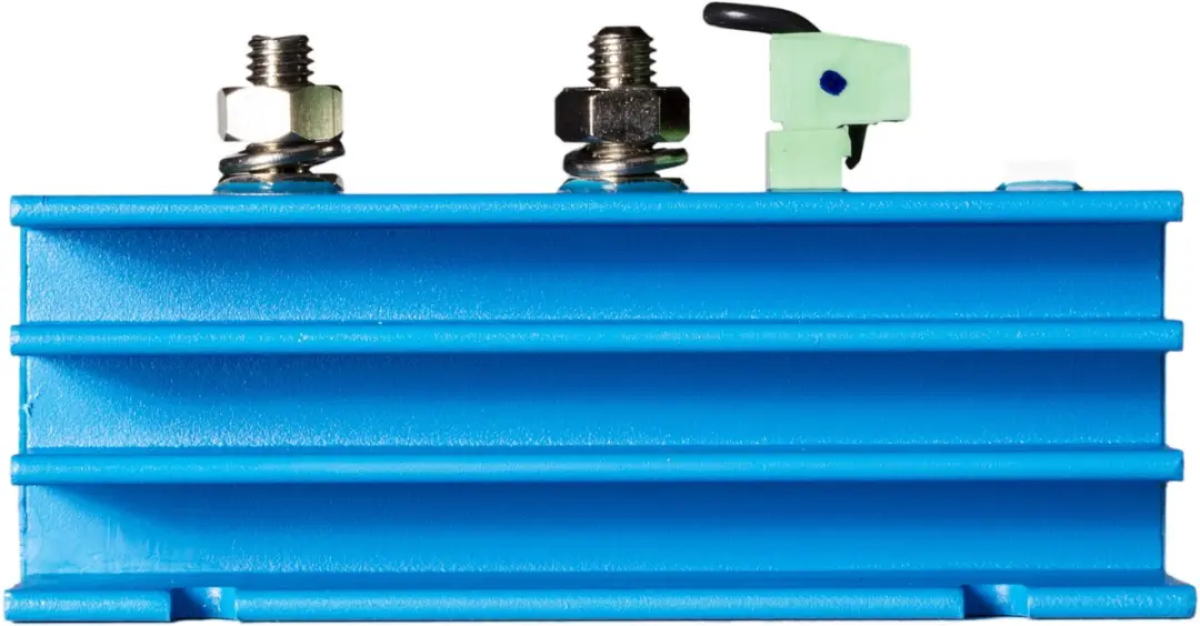 Victron Energy 12/24V-220A Batterijbeschermer - Zwart