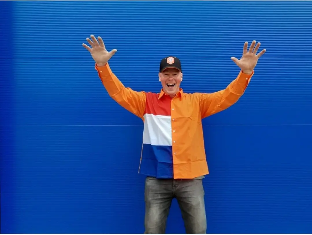 koningsdag overhemd oranje met rood-wit-blauwe vlakken