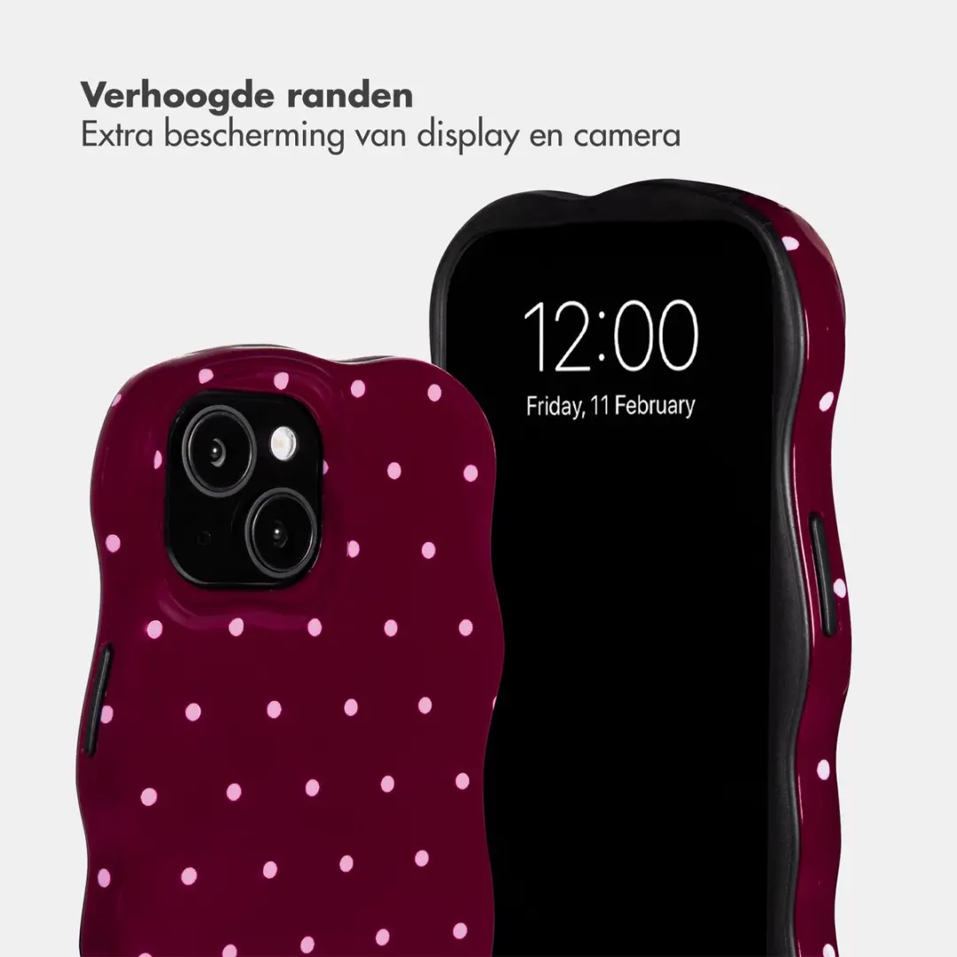 Selencia Hoesje iPhone 15 Wavy Backcover - MagSafe - Donkerrood - afbeelding 6 van 6