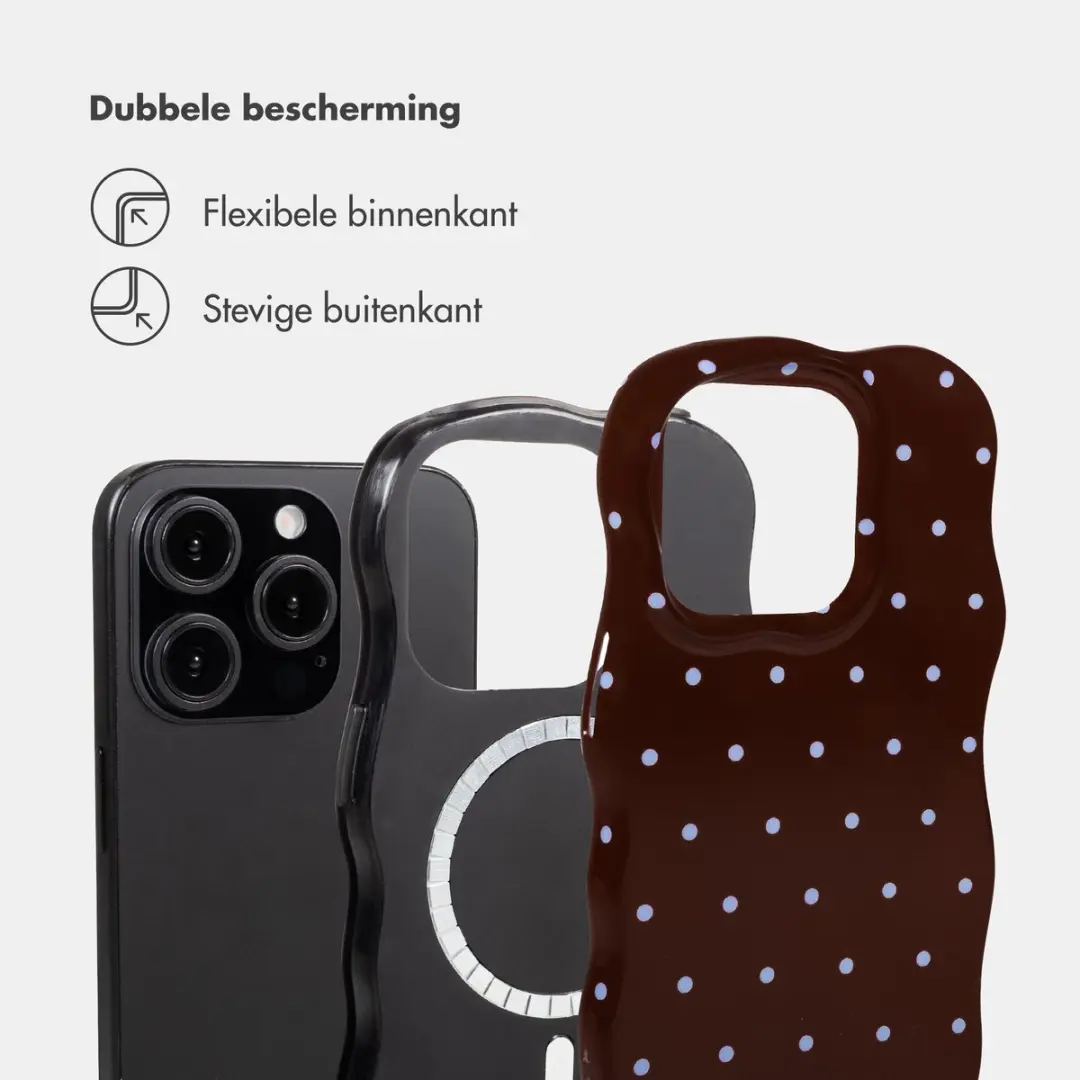 Selencia Hoesje iPhone 15 Pro Wavy Backcover - Bruin