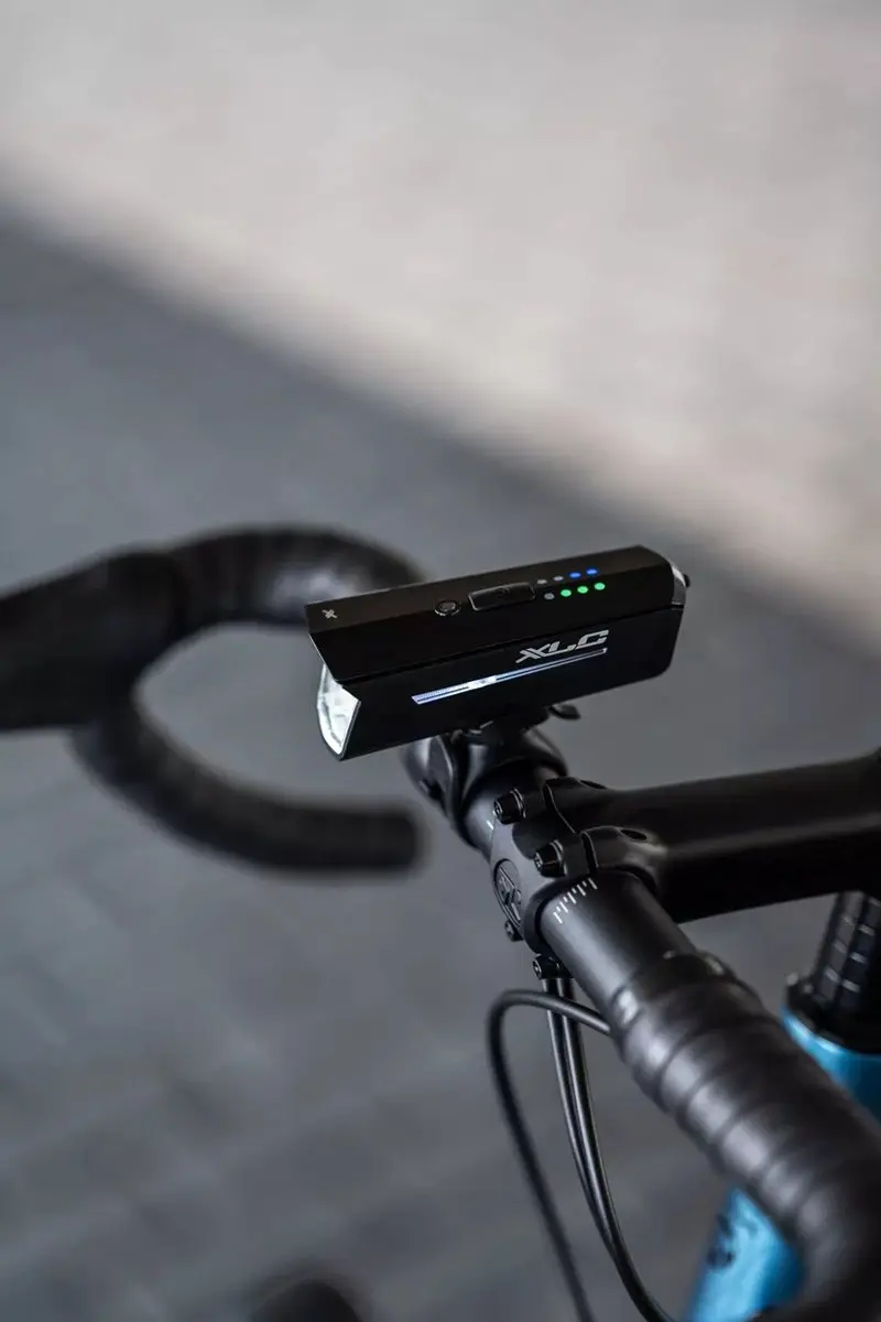 XLC Proxima CL-S24 Fietsverlichtingset - 80 Lux - Zwart