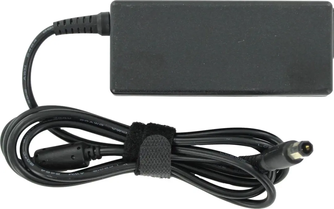 Laptop AC Adapter 65W voor Dell achthoekig