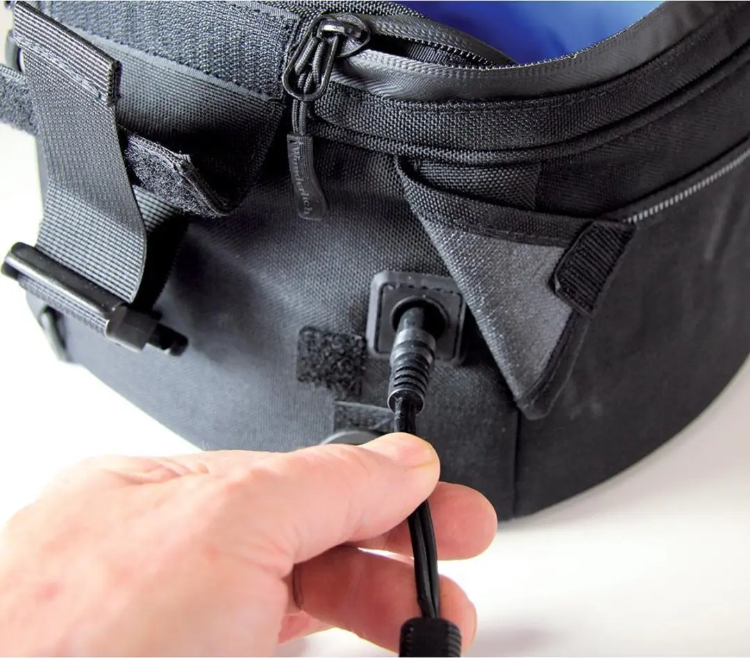 TecMate OptiMate O-30 SAE Kabel Doorvoer Tanktas - 30cm - afbeelding 4 van 6