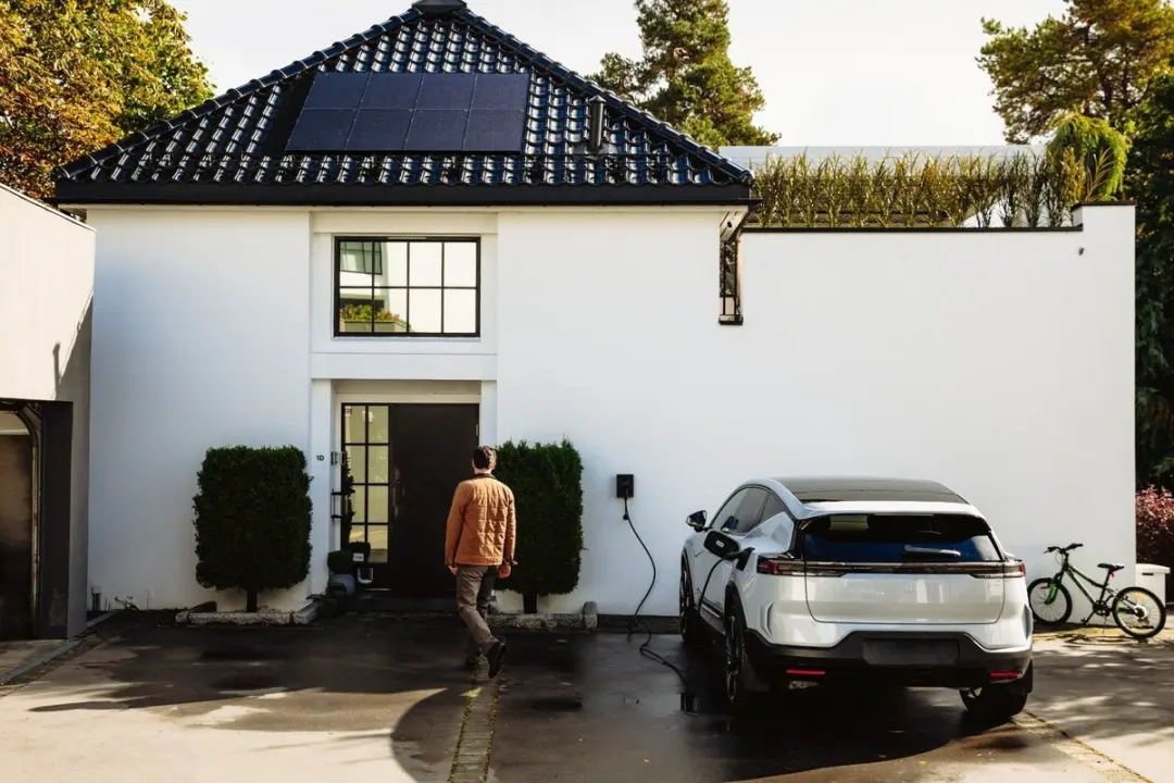 Zaptec Go 2 Laadpaal 22kW Type 2 - V2G - Zwart