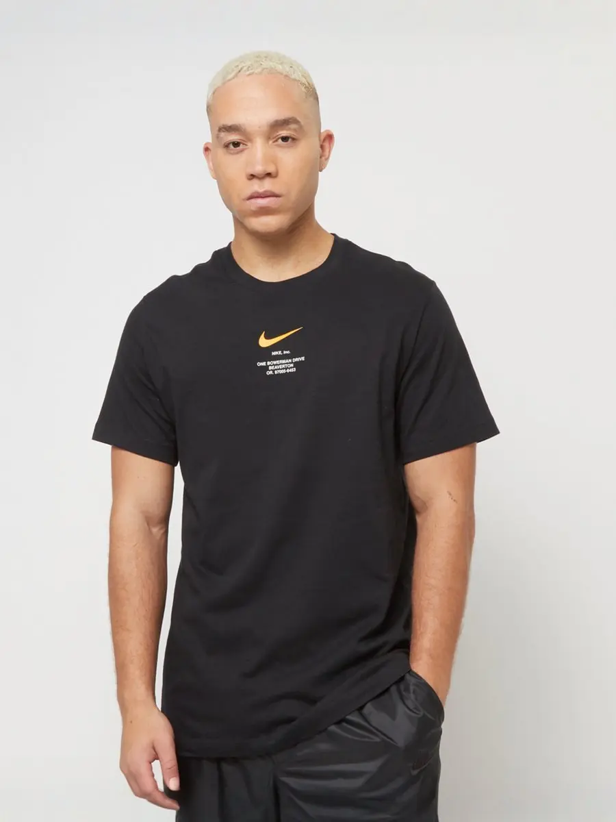 Nike Sportswear Athletic Tee