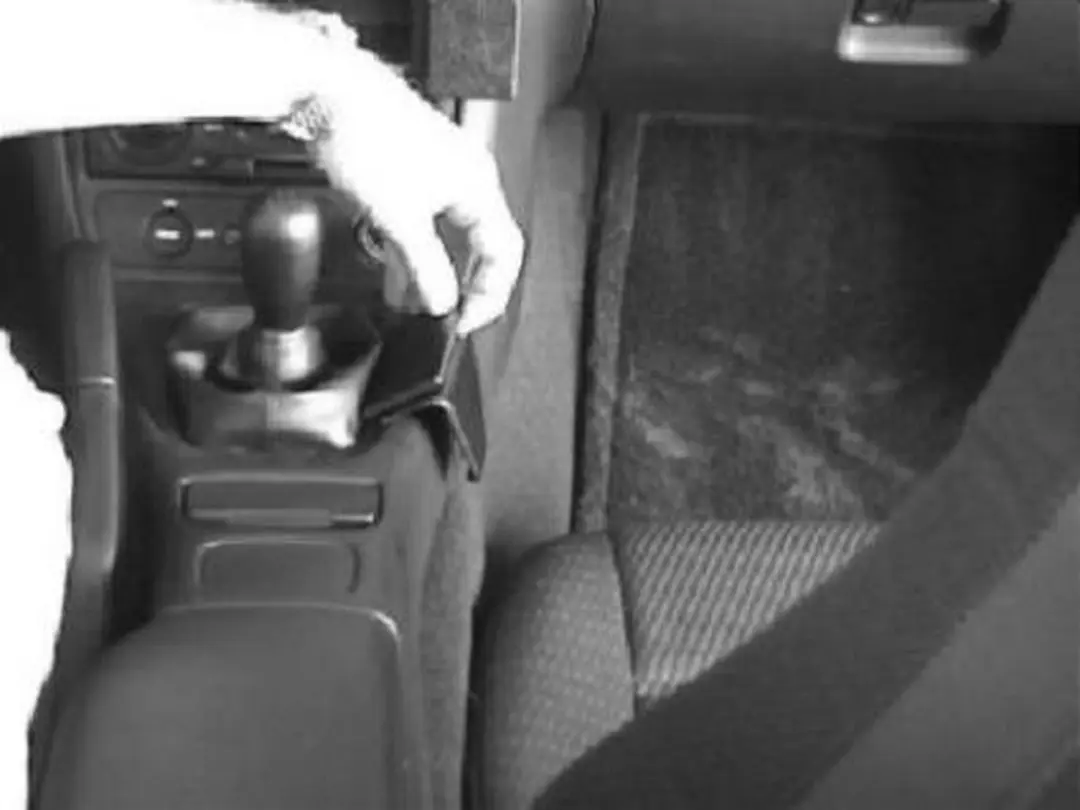 Brodit ProClip houder geschikt voor Mazda Miata/ MX-5 1998-2005 Console mount