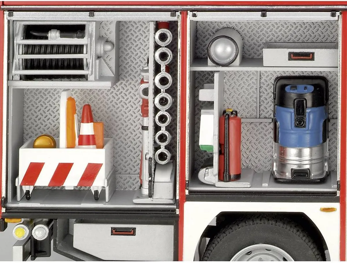 Revell 07452 Schlingmann HLF 20 VARUS Fire Truck Modelbouwpakket 1:24 - Multi