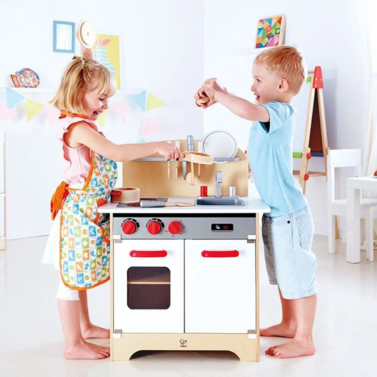 Hape Gourmet-Küche Poppenhuiskeuken - 3 Meubels - Veelkleurig