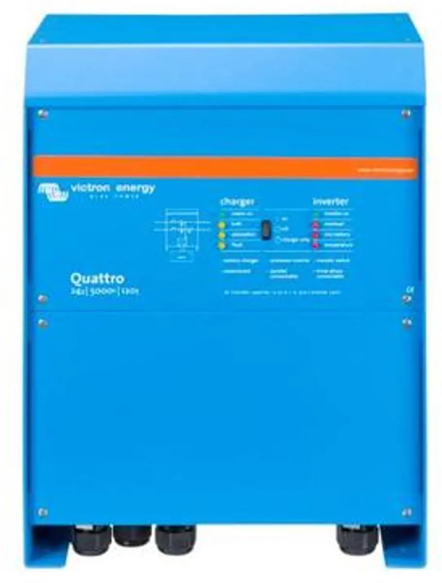 Victron Quattro QUA245021010 Omvormer/oplader - 24V 5000VA 230V - Blauw