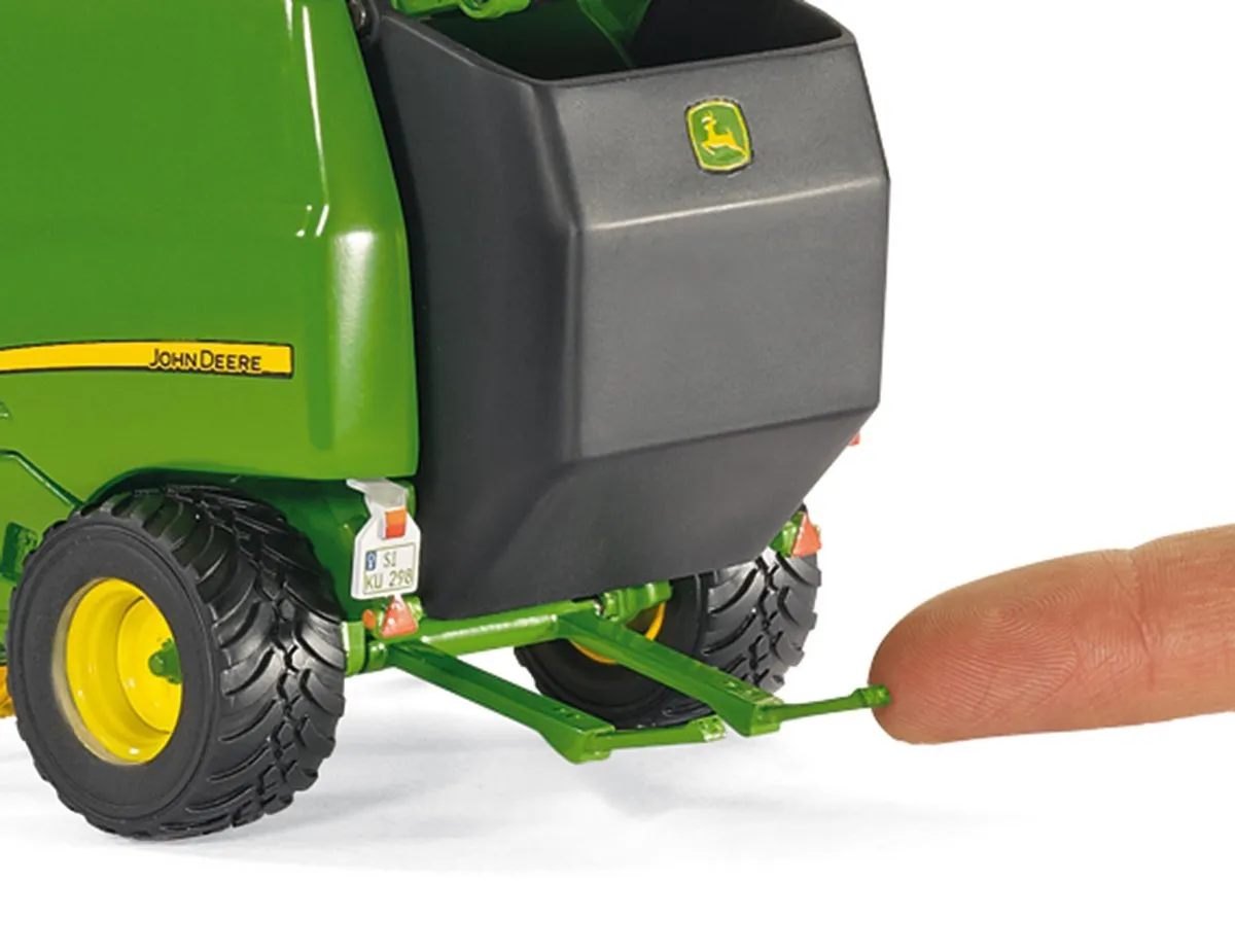 SIKU 2465 John Deere 990 Balenpers 1:32 - Metaal/Kunststof - Groen - afbeelding 6 van 6