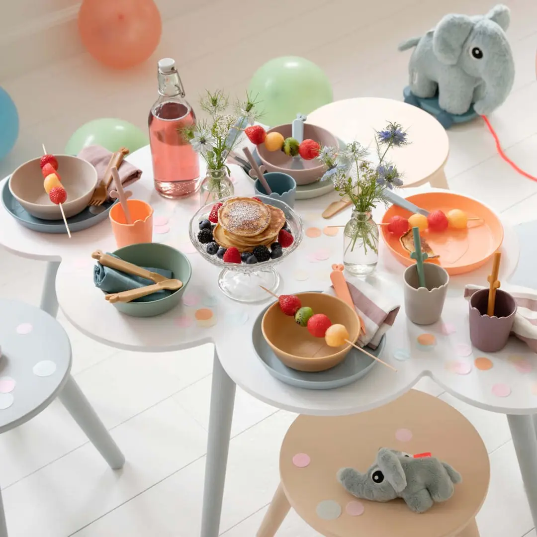 Done by Deer Kiddish first meal set groen