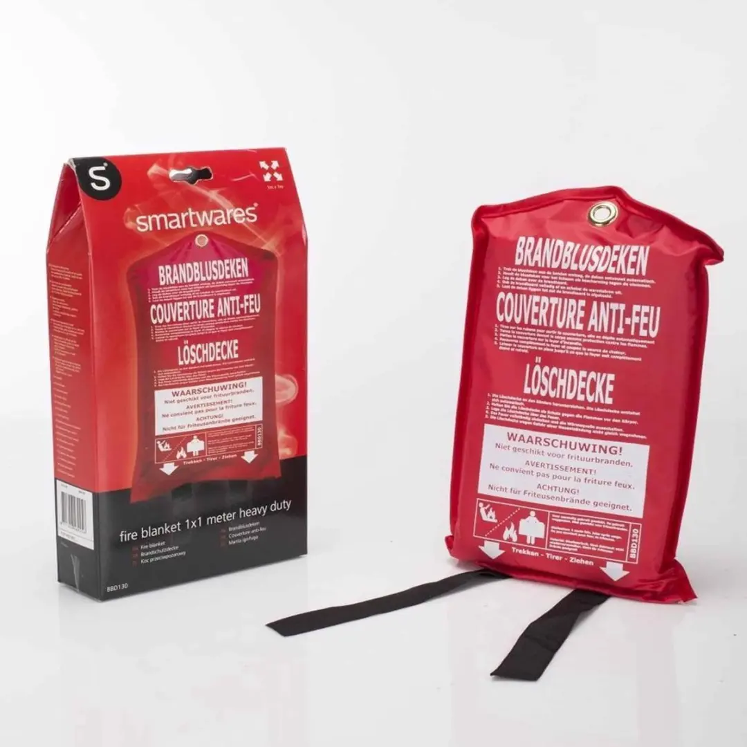Smartwares FEX-15900 Blusdeken - 1,6x1,8m Rood - afbeelding 6 van 6