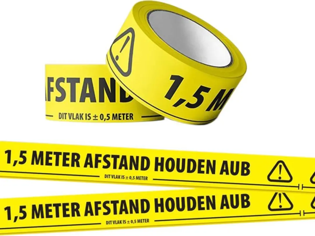 Tape "1,5 meter afstand houden AUB"