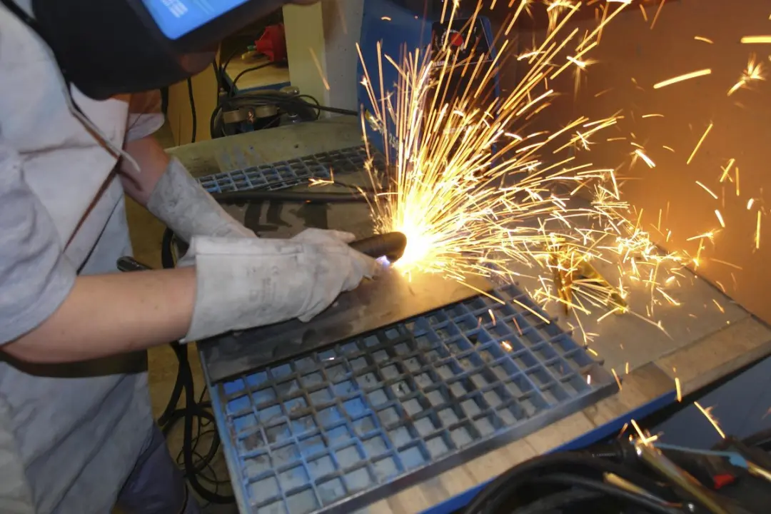Güde GE 145 W Elektrodenlasapparaat 2432705649