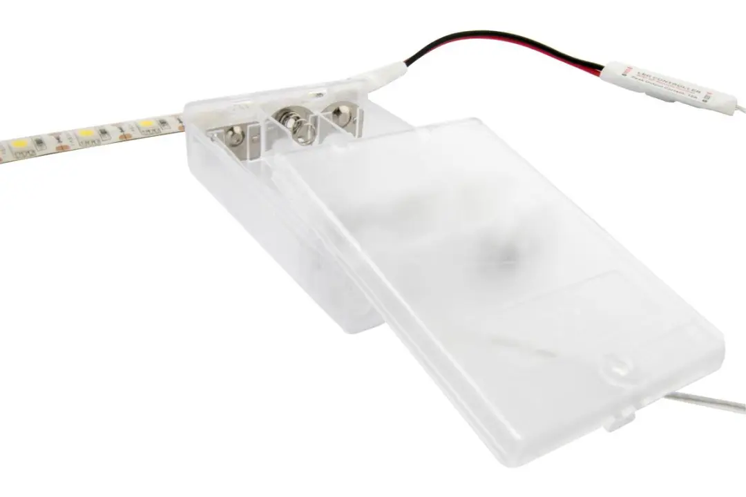 Groenovatie LED Strip Warm Wit 2800K - 3xAA Batterijen - IP65 - afbeelding 3 van 6