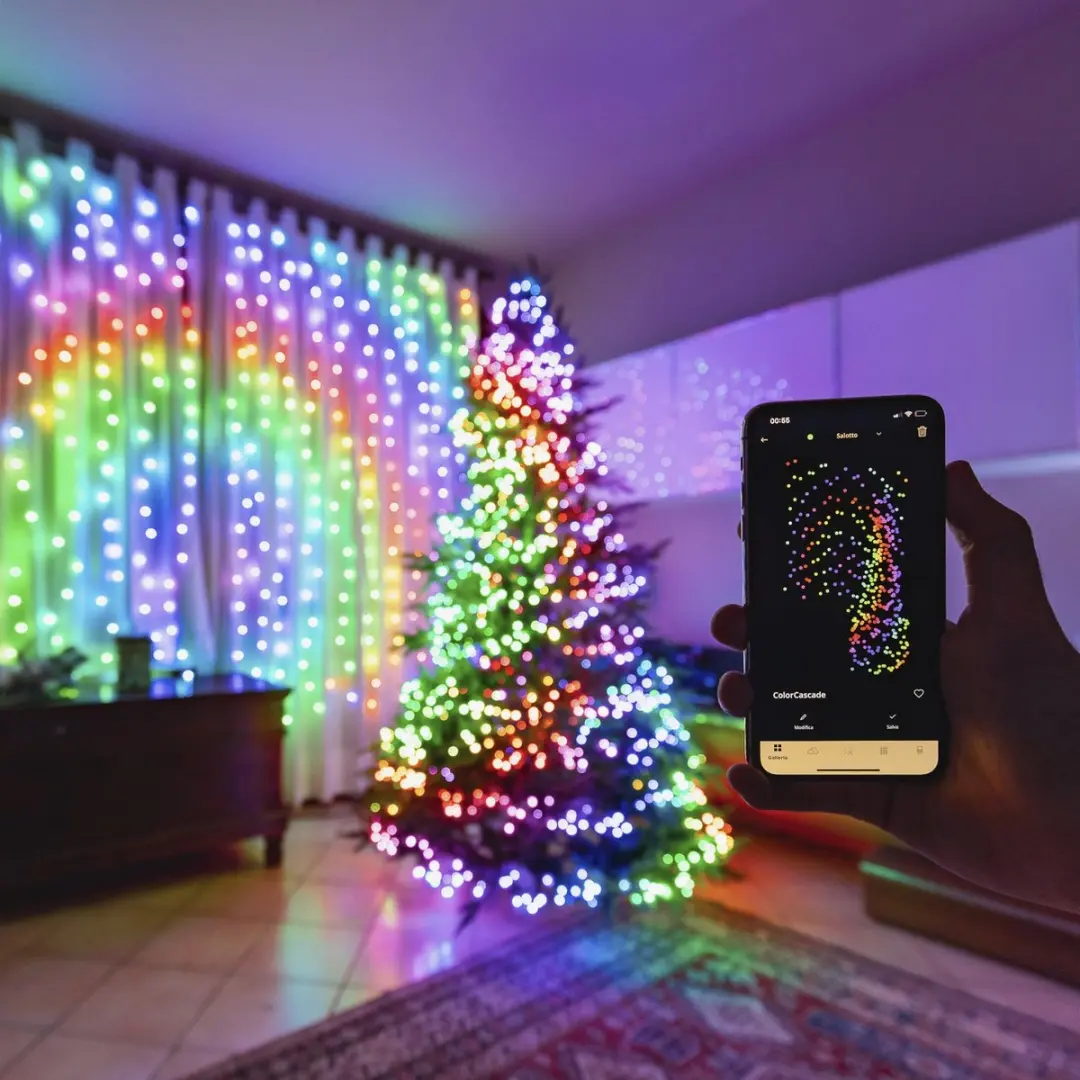 Twinkly Strings Lichtsnoer 20M - RGB & Warm Wit - 250 LED - Zwart - afbeelding 3 van 6