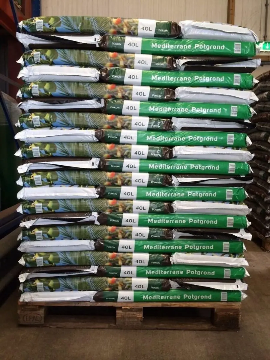 Pallet Mediterrane potgrond 2.400 liter Pokon