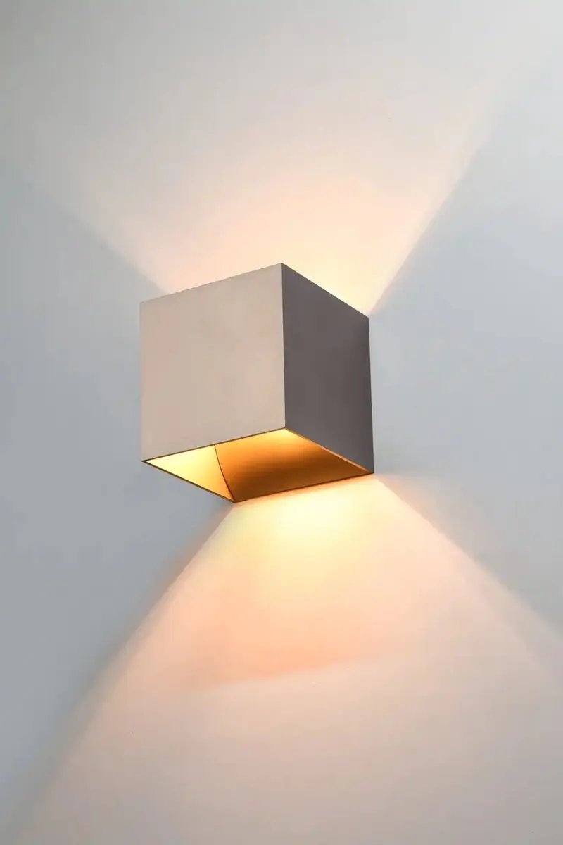 Artdelight Gymm Wandlamp 10x10cm - Goud - Warm wit 33W