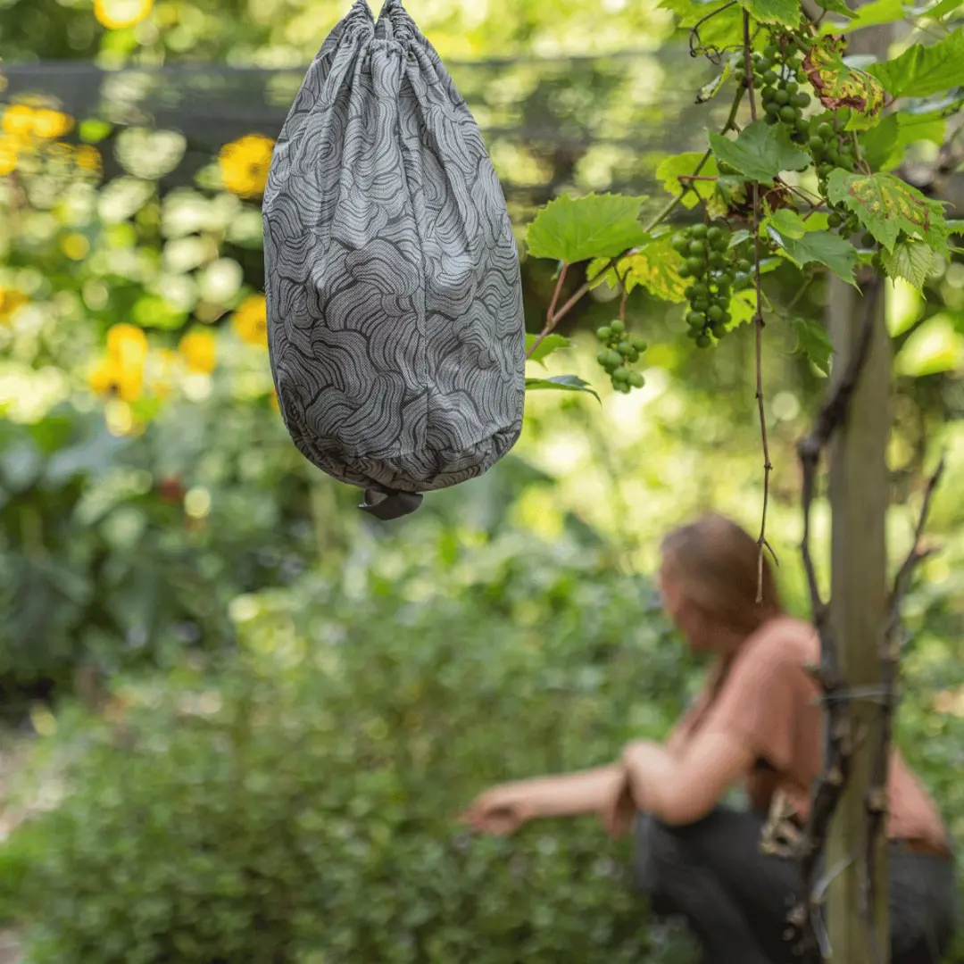ECOstyle WespWeg Tegen Wespen Imitatie Wespennest - Geel