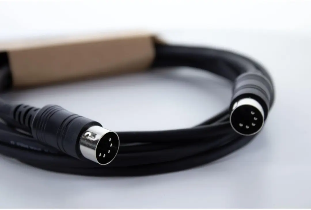 Cordial ED 3 AA MIDI-kabel 3 m