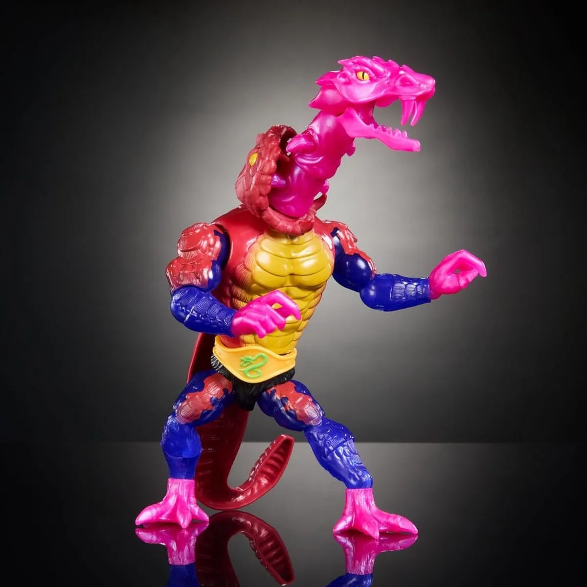 Mattel MOTU x TMNT Rattlor Action Figuur 14cm - Multi