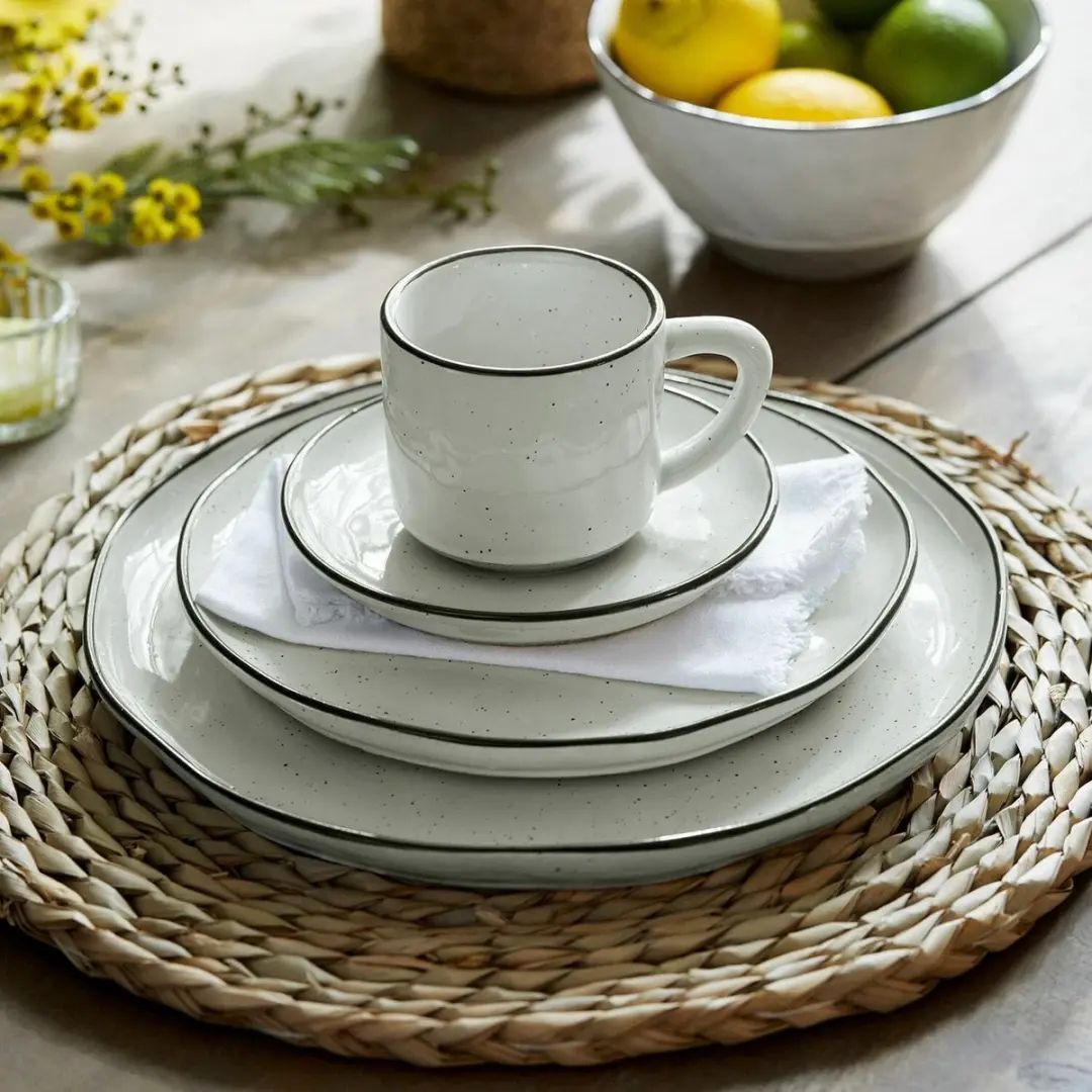 Loberon Biarré Servies 30-delig - Wit - afbeelding 2 van 6
