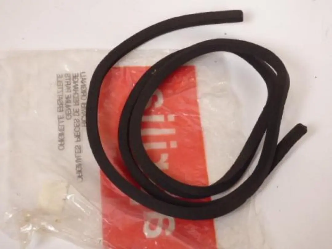 originele pakking referentie ap8220407 voor scooter aprilia 50 amico 1996