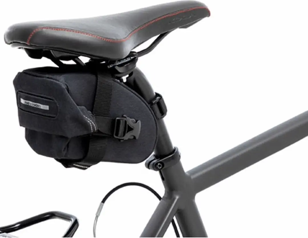 New Looxs Sports Zadeltas 0,9L - Zwart - afbeelding 6 van 6