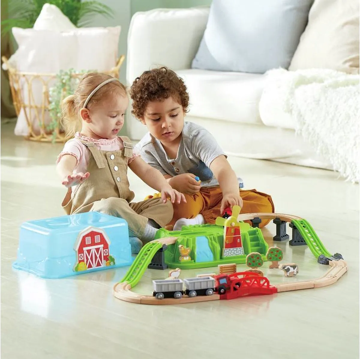 Hape Countryside Train Bucket Set E3772 - 42 Delige Speelvoertuigbaan - Meerkleurig - afbeelding 4 van 4