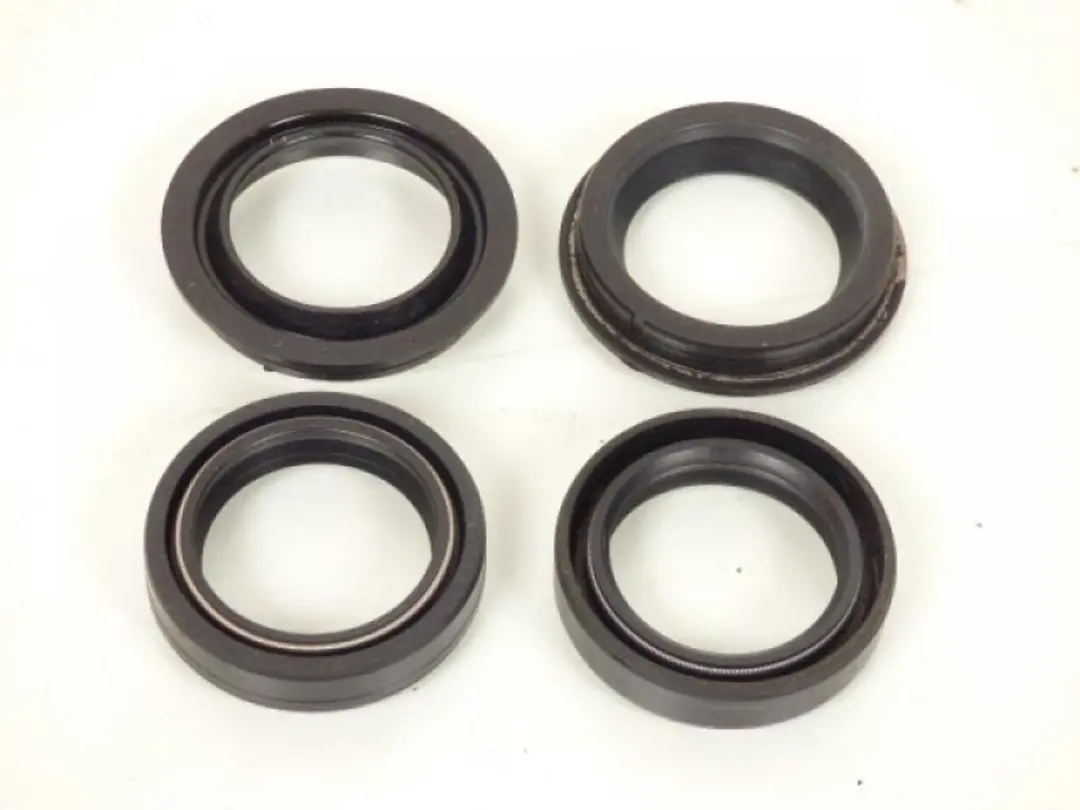 Joint spi de fourche Tecnium pour Moto Honda 125 Mtx Rw 1983 à 1987 FSD-017 / 3