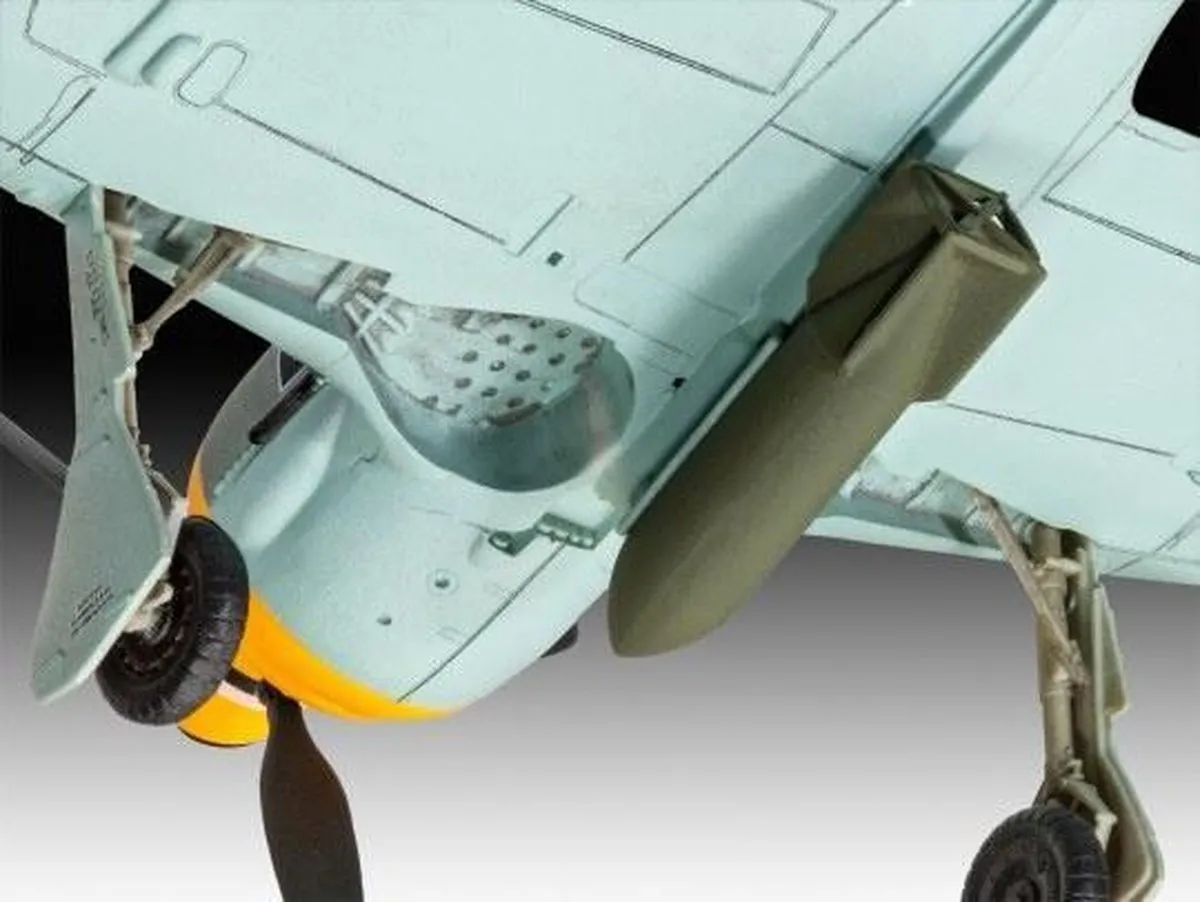 Revell Focke Wulf Fw190 F-8 Modelbouwpakket 1:72 - Multi