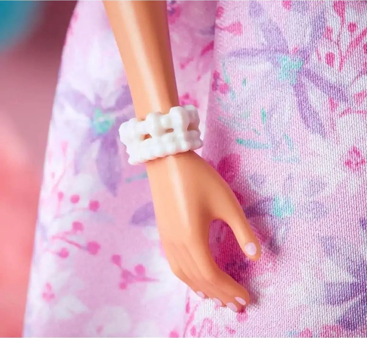 Barbie Signature Verjaardagspop HRM54 - Modepop - Meerkleurig