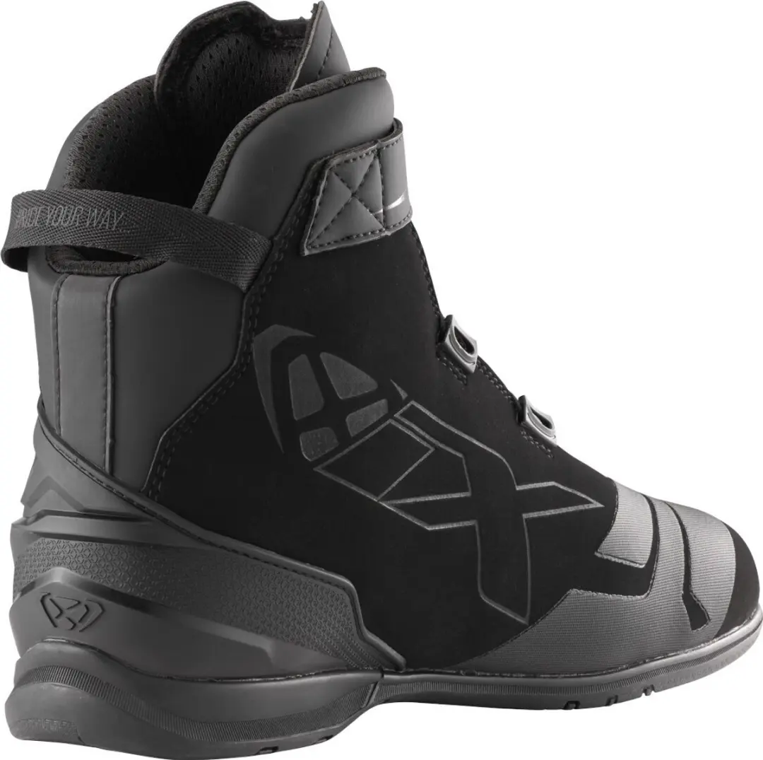 IXON Bull 2 WP Motorschoenen - Zwart/Rood - Maat 42