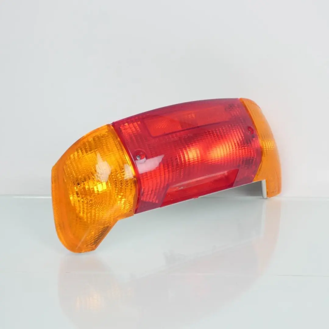 origineel achterlicht voor aprilia 50 amico scooter 1996 tot 1998 ap8212333 / ap