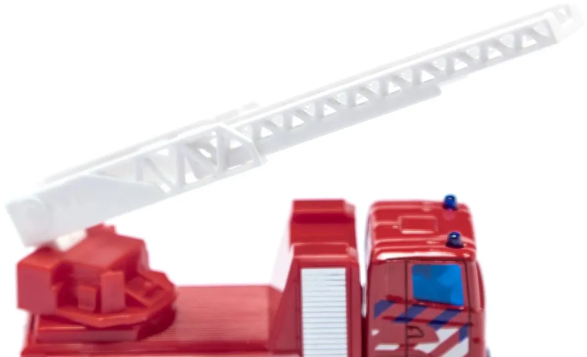 SIKU Scania R380 Brandweer Ladderwagen 8,4cm - Rood - afbeelding 6 van 6