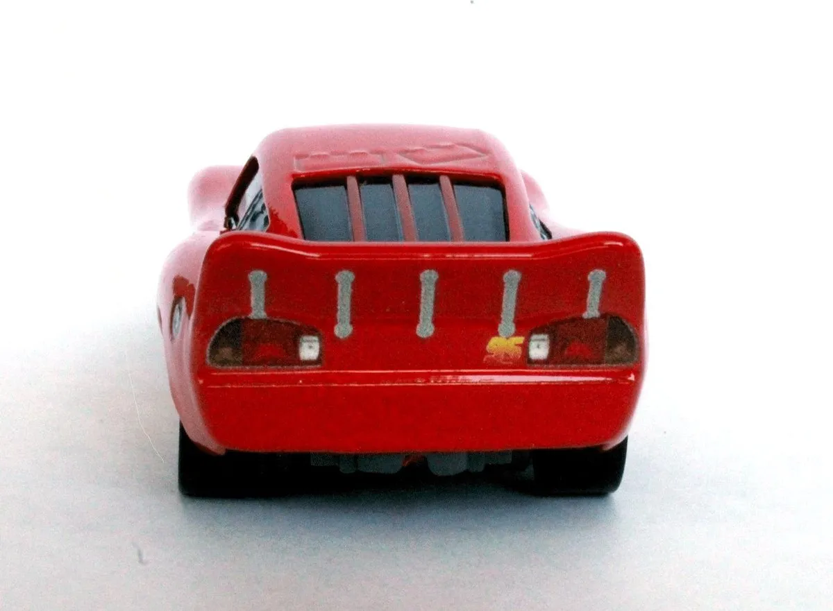 Mattel Disney Pixar Cars On The Road Auto HHT95 - Rood