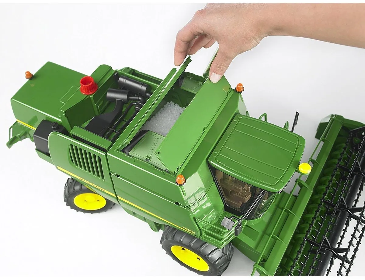 Bruder John Deere T670i Maaidorser - MPN 2132 - Groen